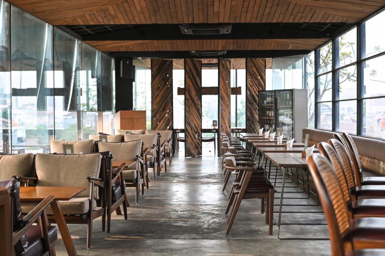 Miers Kuningan, Artotel Curated Jakarta Exterior foto