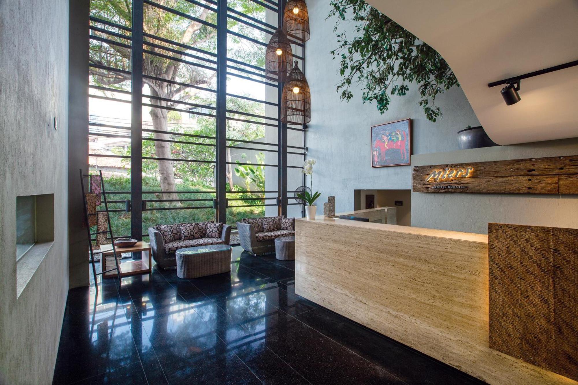 Miers Kuningan, Artotel Curated Jakarta Exterior foto